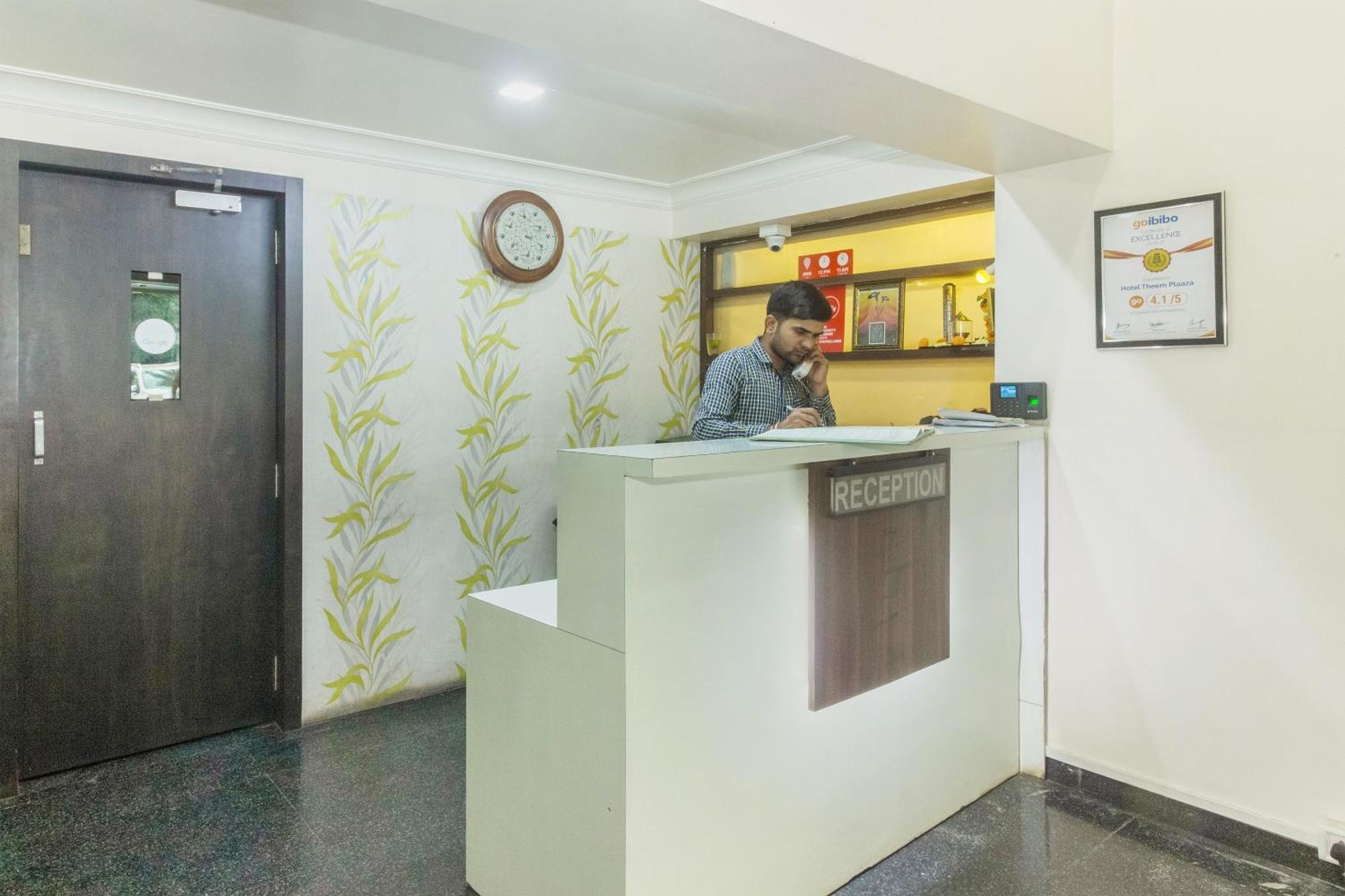 Flagship 4387 Hotel Theem Plaaza Nashik Zewnętrze zdjęcie